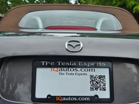 Used 2007 MAZDA MX-5 Miata Grand Touring w/ Premium Pkg RWD image 34