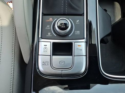 Used 2024 Kia Telluride S w/ S Sunroof Package AWD/4WD image 16