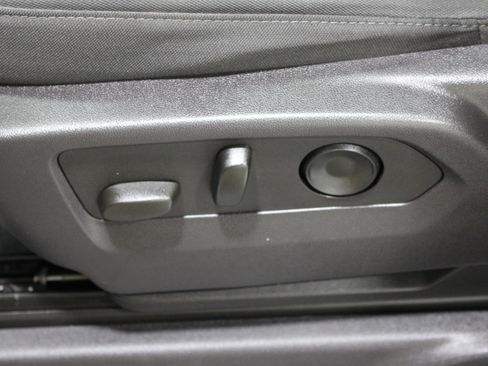 Used 2024 Chevrolet Silverado 1500 Custom RWD image 5