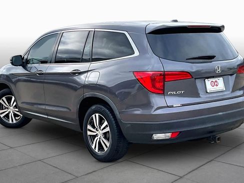 Used 2018 Honda Pilot EX image 10