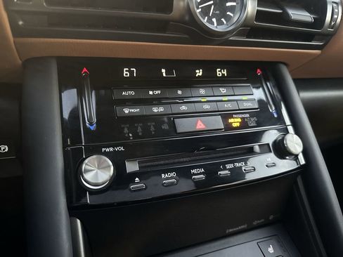 Used 2024 Lexus IS 300 w/ Comfort Package image 21