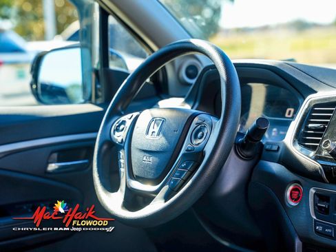 Used 2023 Honda Ridgeline Sport image 14