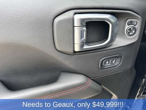 Used 2024 Jeep Wrangler Unlimited Rubicon AWD/4WD image 40