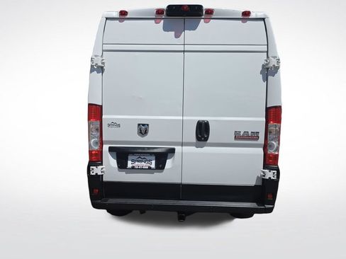 Used 2020 RAM ProMaster 2500 w/ Interior Convenience Group FWD image 4