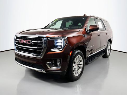 Used 2023 GMC Yukon SLT w/ Max Trailering Package image 10