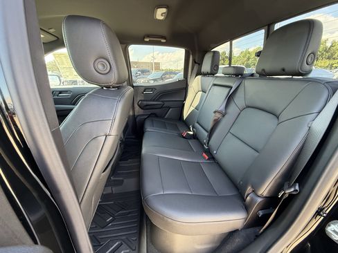 New 2026 GMC Canyon Elevation w/ Convenience Package image 16