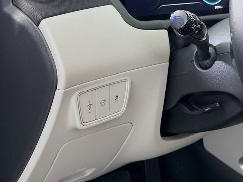 Used 2023 Hyundai Tucson Limited image 12