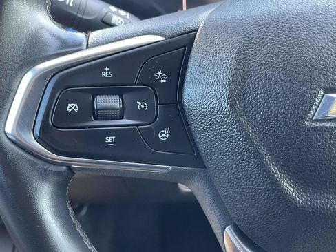 Used 2025 Chevrolet Trax LT w/ Driver Confidence Package FWD image 28