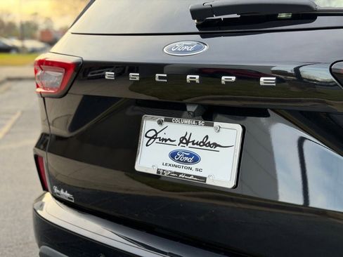 Certified 2023 Ford Escape ST-Line w/ Tech Pack #1 image 11