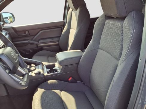 Used 2025 Toyota 4Runner SR5 image 15