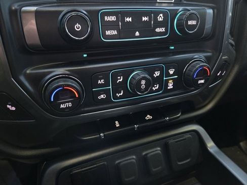 Used 2018 Chevrolet Silverado 1500 LT w/ All Star Edition image 12