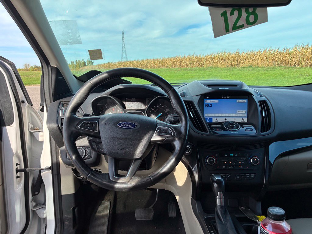 Used 2018 Ford Escape Titanium AWD/4WD image 11