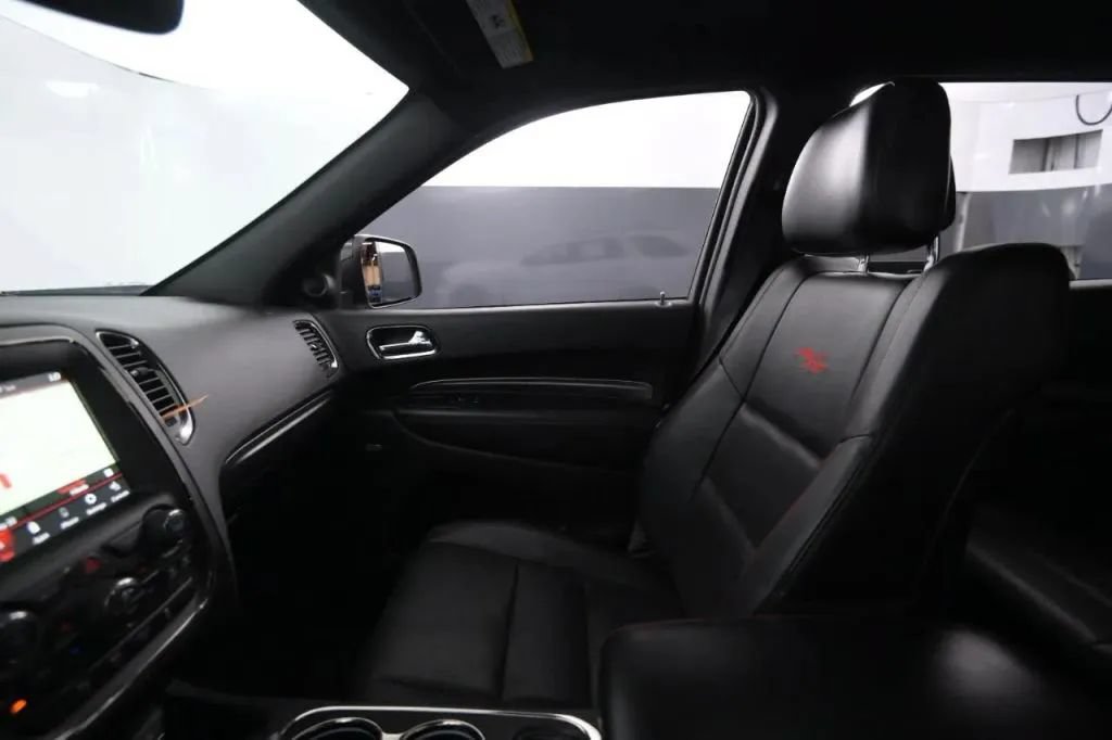 Used 2018 Dodge Durango R/T w/ Blacktop Package AWD/4WD image 24