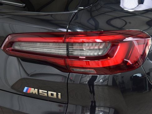 Used 2023 BMW X5 M50i w/ Climate Comfort Package image 18