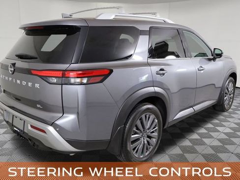 Used 2024 Nissan Pathfinder SL w/ SL Premium Package FWD image 6