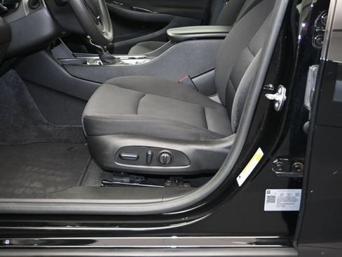Used 2024 Chevrolet Malibu LT FWD image 21