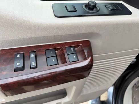 Used 2008 Ford F350 XL image 27
