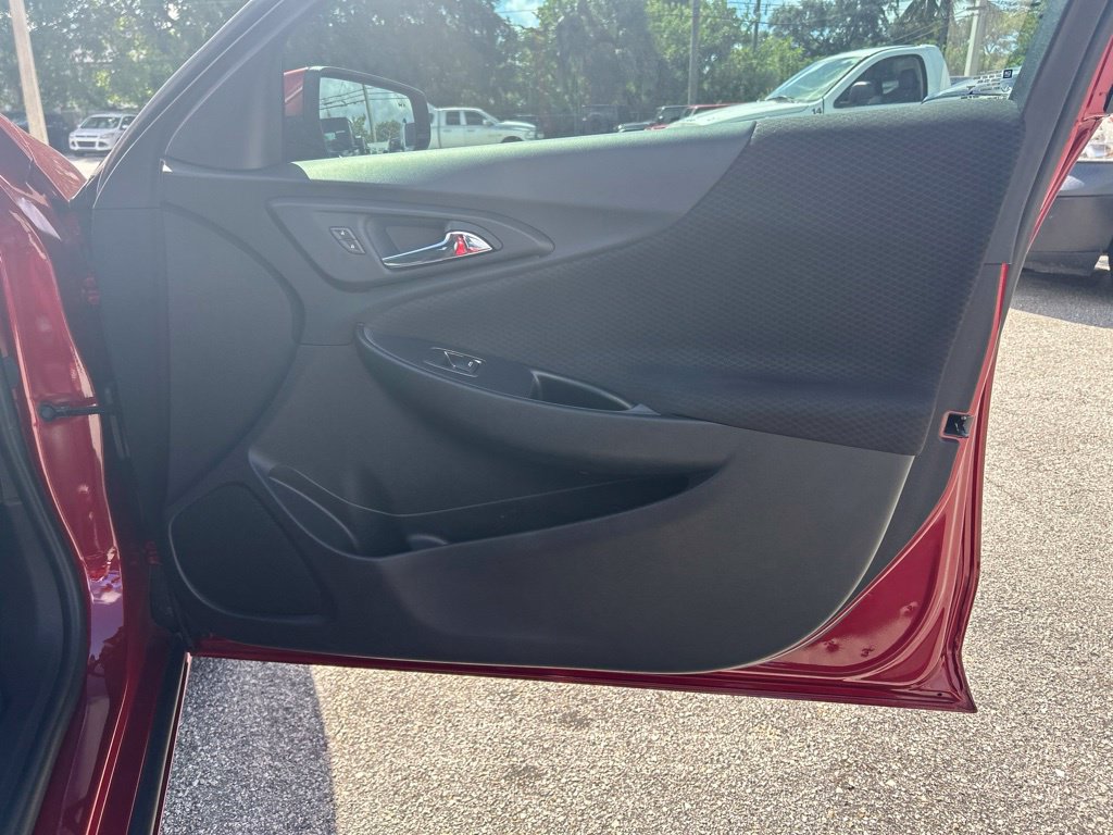 Used 2021 Chevrolet Malibu RS FWD image 24