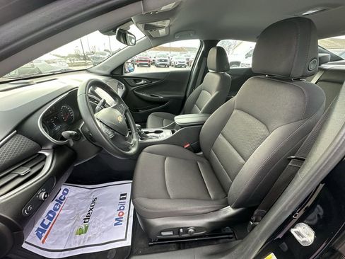 Used 2024 Chevrolet Malibu LT w/ Midnight Edition image 11
