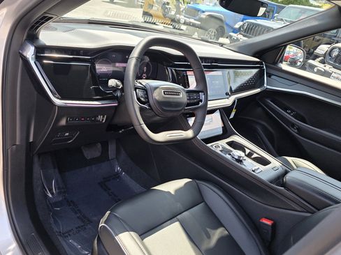 New 2025 Jeep Wagoneer S Limited image 10