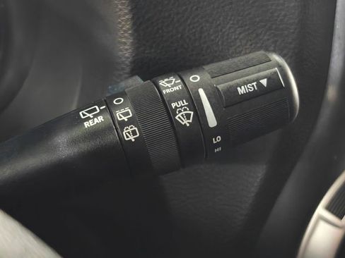Used 2015 Jeep Wrangler Unlimited Sahara AWD/4WD image 13