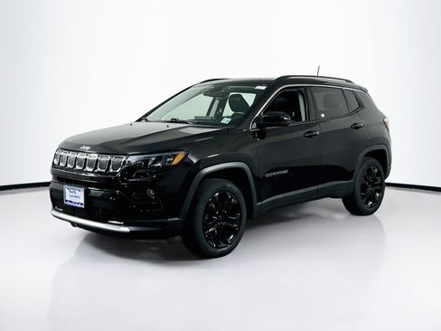 Used 2022 Jeep Compass Limited w/ Sun and Sound Group AWD/4WD image 1