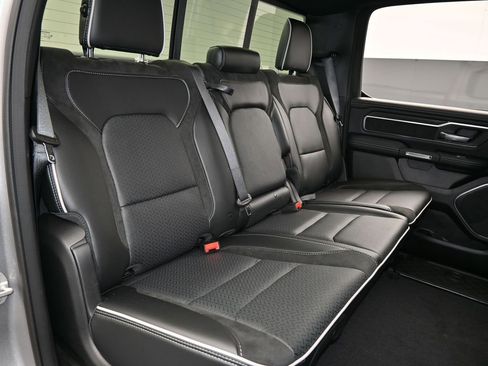 Used 2025 RAM 1500 Laramie image 39