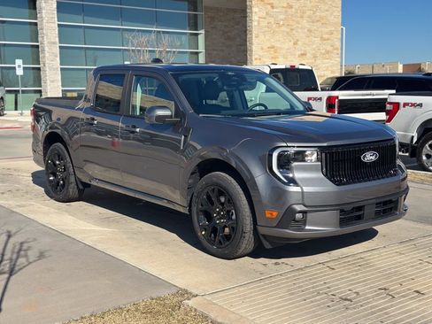 New 2026 Ford Maverick Lobo image 42