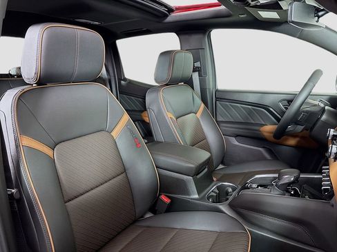 New 2026 GMC Canyon AT4 w/ Technology Plus Package image 29