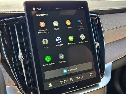 New 2026 Volvo XC90 B6 Plus w/ Protection Package Premier image 17