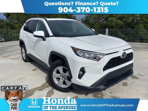 Used 2019 Toyota RAV4 XLE image 1