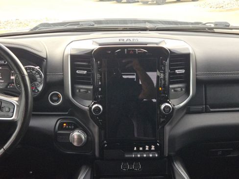 Used 2020 RAM 1500 Laramie w/ Sport Appearance Package RWD image 16