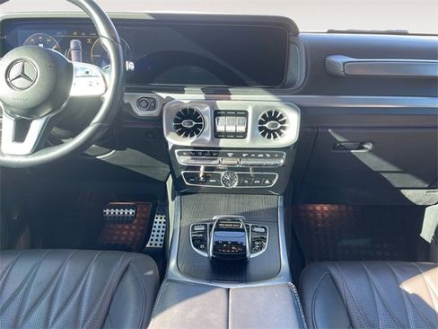 Used 2022 Mercedes-Benz G 550 image 11