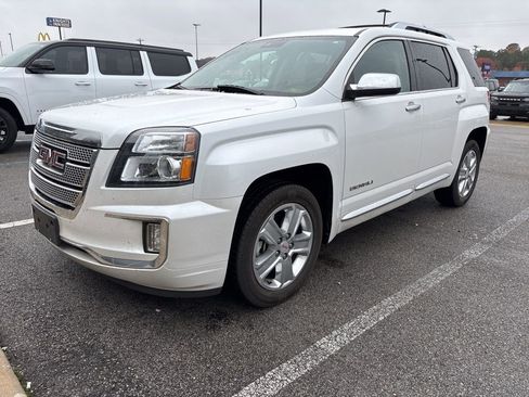 Used 2016 GMC Terrain Denali image 1