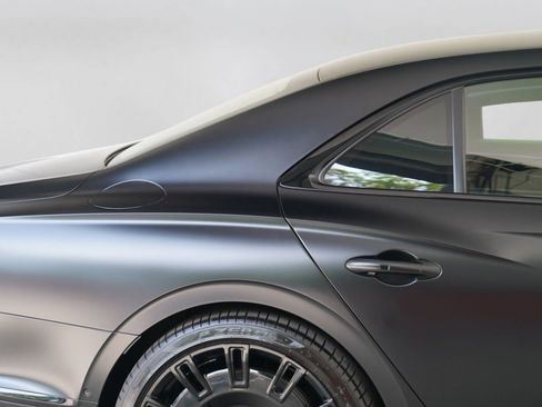 Used 2023 Bentley Flying Spur S V8 AWD/4WD image 19