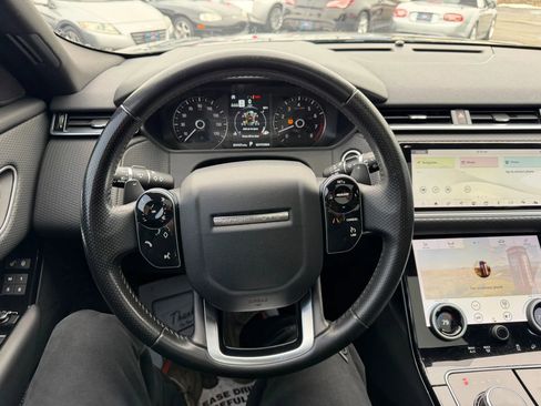 Used 2020 Land Rover Range Rover Velar S image 25