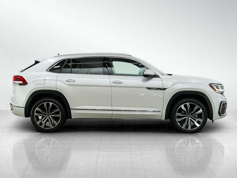 Used 2023 Volkswagen Atlas Cross Sport SEL Premium R-Line AWD/4WD image 6