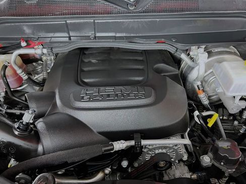 Used 2024 RAM 2500 Big Horn w/ Safety Group AWD/4WD image 30