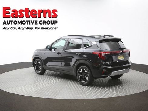 Used 2024 Kia Seltos EX AWD/4WD image 64