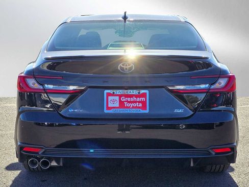 Certified 2026 Toyota Camry SE FWD image 5