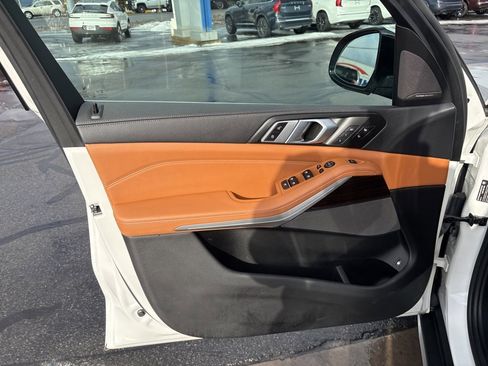 Used 2021 BMW X5 xDrive45e w/ Executive Package image 15