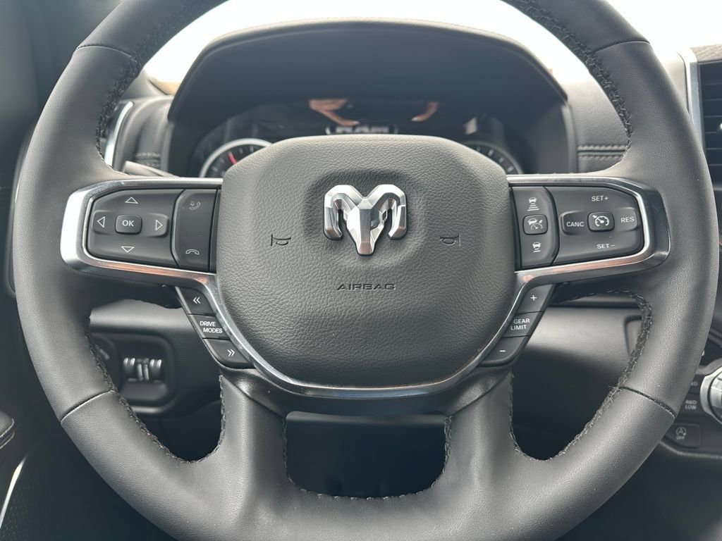 Used 2026 RAM 1500 Laramie AWD/4WD image 29