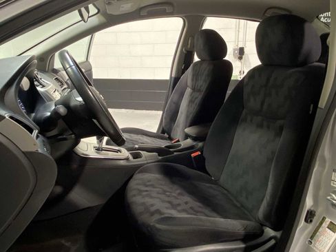 Used 2013 Nissan Sentra SV w/ Driver Pkg image 11