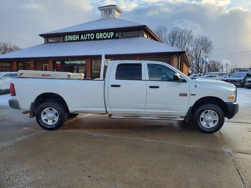 Used 2012 RAM 2500 ST w/ HD Snow Plow Prep Group AWD/4WD image 4