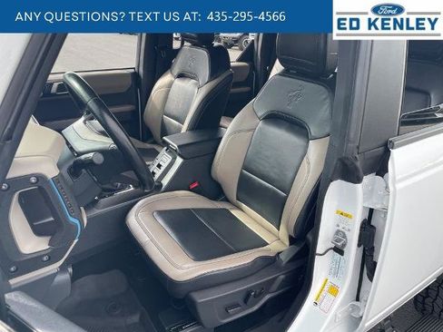 Certified 2023 Ford Bronco Wildtrak AWD/4WD image 3