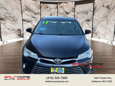 Used 2017 Toyota Camry LE FWD image 2