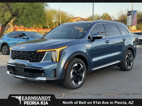 Certified 2025 Kia Sorento SX Prestige image 1