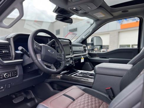 New 2025 Ford F250 Lariat w/ Lariat Ultimate Package image 23