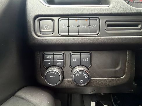 Certified 2021 Chevrolet Tahoe RST AWD/4WD image 14