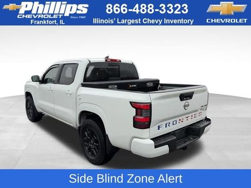 Used 2024 Nissan Frontier SV w/ SV Convenience Package image 8